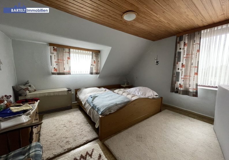 Schlafzimmer OG